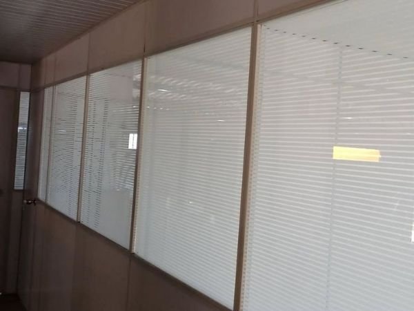 Melhore o conforto térmico com película espelhada em Londrina