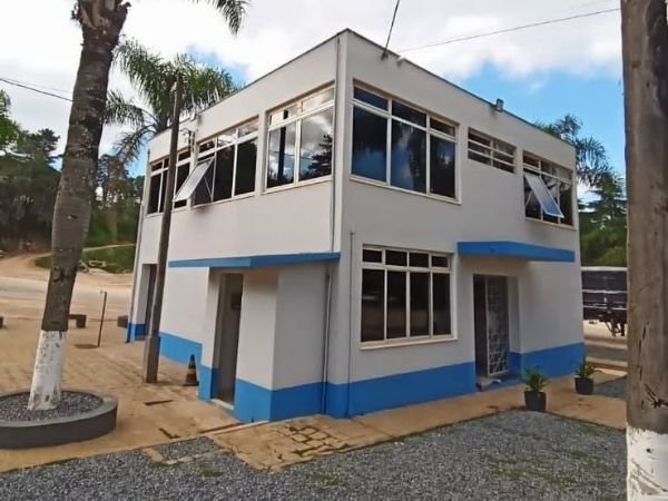 Películas Fumê, Espelhada e Jateada em Londrina Películas Fumê, Espelhada e Jateada em Londrina